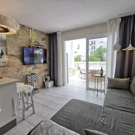 Orlando Torviscas Bajo Apartmán *